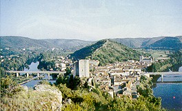 luzech3.jpg (23299 bytes)