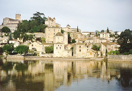 puyleveque2.JPG (48373 bytes)